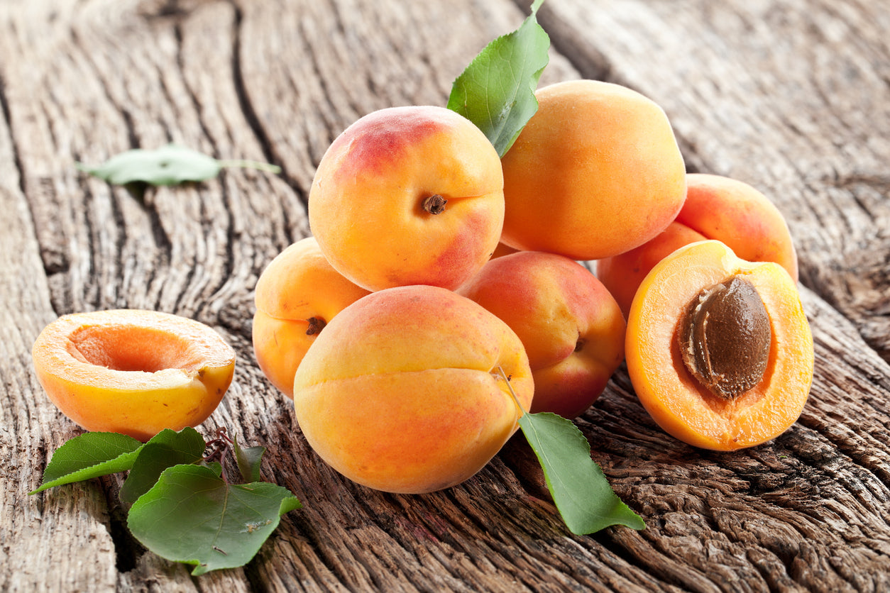 Discover 4 valuable benefits of apricots